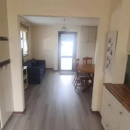 Feriehus Cheerful 3 Bedroom House With Fantastic Views *